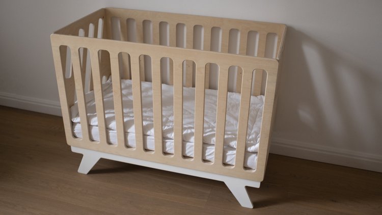 Kids' bed for newborns